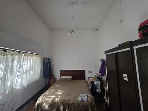 Casa en Venta en Mataderos, USD 150.000