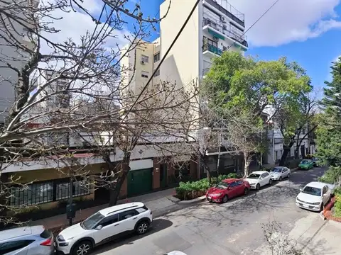 VENTA 2 AMBIENTES +BALCÓN s/CASTRO, +SOL +BAULERA EN BOEDO