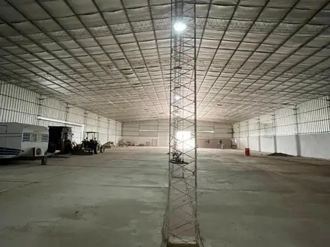 Galpon en Alquiler A Estrenar