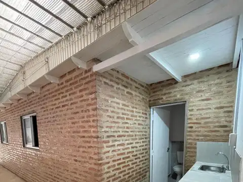 AMPLIO GALPON EN VENTA / ALQUILER