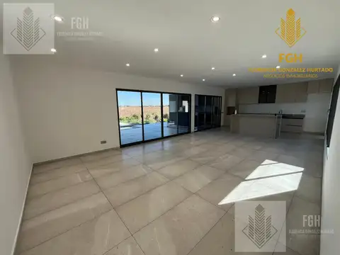 Casa en Venta en El Naudir, USD 380.000