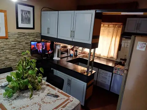 VENTA DEPARTAMENTO TIPO CASA EZPELETA