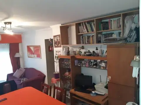 Colombres 1000, Piso 5