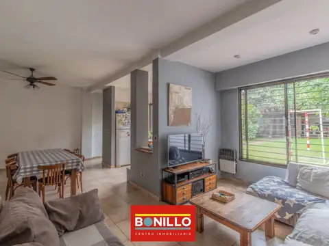 Depto Tipo Casa en Venta de 5 ambientes