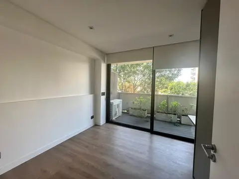 Departamento en Alquiler en La Lucila, USD 1.200