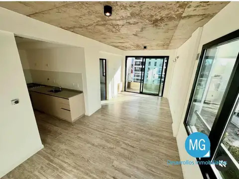 Departamento 2 ambientes con cochera y amenities en venta en Temperley, permuta por 3 ambientes