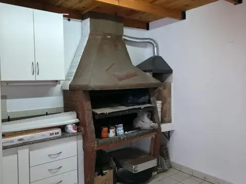 Casa en Alquiler en Ramos Mejía, $ 1.300.000