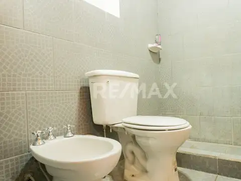 VENTA! 2 CASAS CON RENTA | IDEAL INVERSIÓN | AÑELO