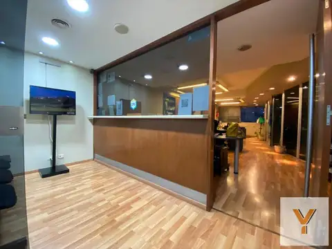 Oficina en Venta 60 años