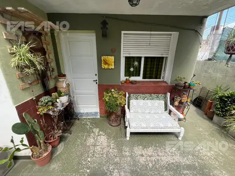 Depto Tipo Casa en Venta en Villa Ballester, USD 115.000