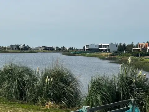 Casa en Venta en El Naudir, USD 570.000