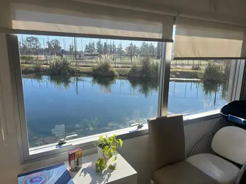 Oficina en Alquiler en Benavidez, $ 880.000