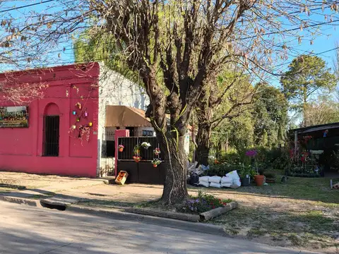 Avenida Domingo Faustino Sarmiento 600