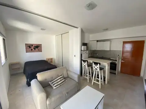 ALQUILER MONOAMBIENTE BELGRANO CON COCHERA