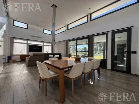 Casa en Venta al Suroeste