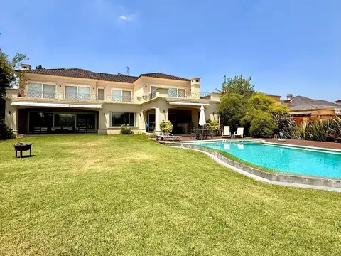 Casa en Venta en Buenos Aires Golf, USD 1.750.000