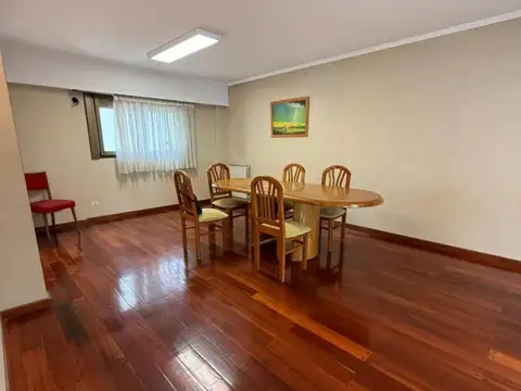 Departamento en Venta de 5 ambientes