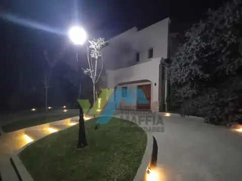 Casa  en Venta ubicado en Fincas del Lago, Escobar, G.B.A. Zona Norte
