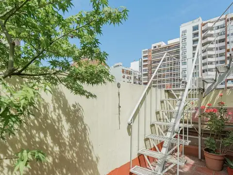 Depto Tipo Casa en Venta de 3 ambientes