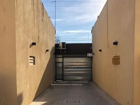 Avenida Calle Real 363