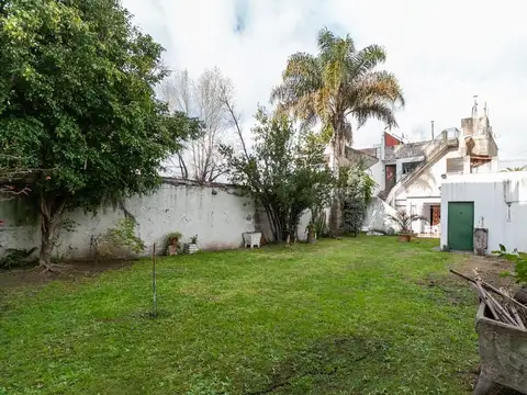 Casa  Parque Avellaneda Multifamiliar con Garaje