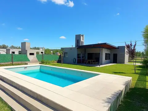 Bv. de las  Gracias al 1100