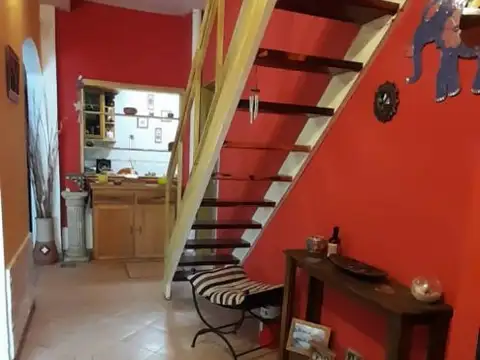 Depto Tipo Casa en Venta al Este