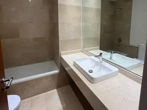 Departamento en Venta con 2 cocheras