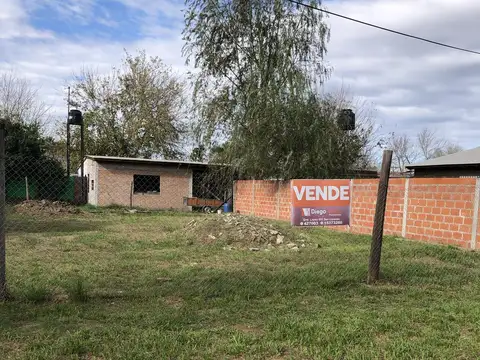 Terreno en Venta 20  mts Fondo
