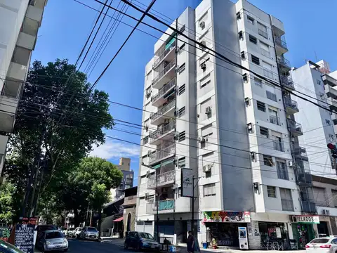 Mono amb en plena estación, ideal p/ 1 o 2 personas, buen estado, 1 mascota ok, expensas bajas!