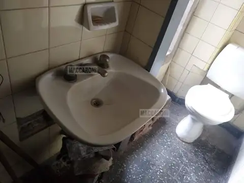 Local - Venta - Argentina, Capital Federal - AV DE LOS CORRALES 7017