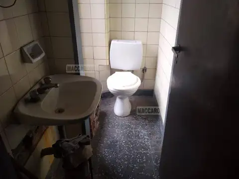 AV DE LOS CORRALES 7000, Piso PB