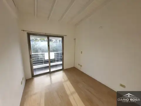 Departamento en Alquiler con 1 cocheras