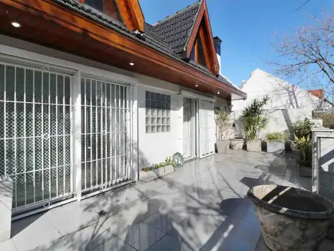 Depto Tipo Casa en Venta de 4 ambientes