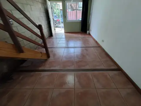 Departamento en Alquiler en Boulogne, $ 700.000