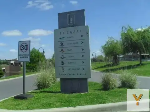 Terreno en Venta de 921,0 m2