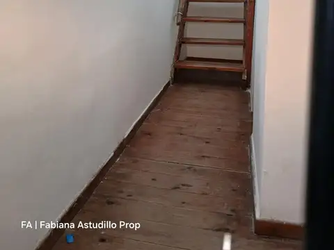 Depto Tipo Casa en Venta 40 años