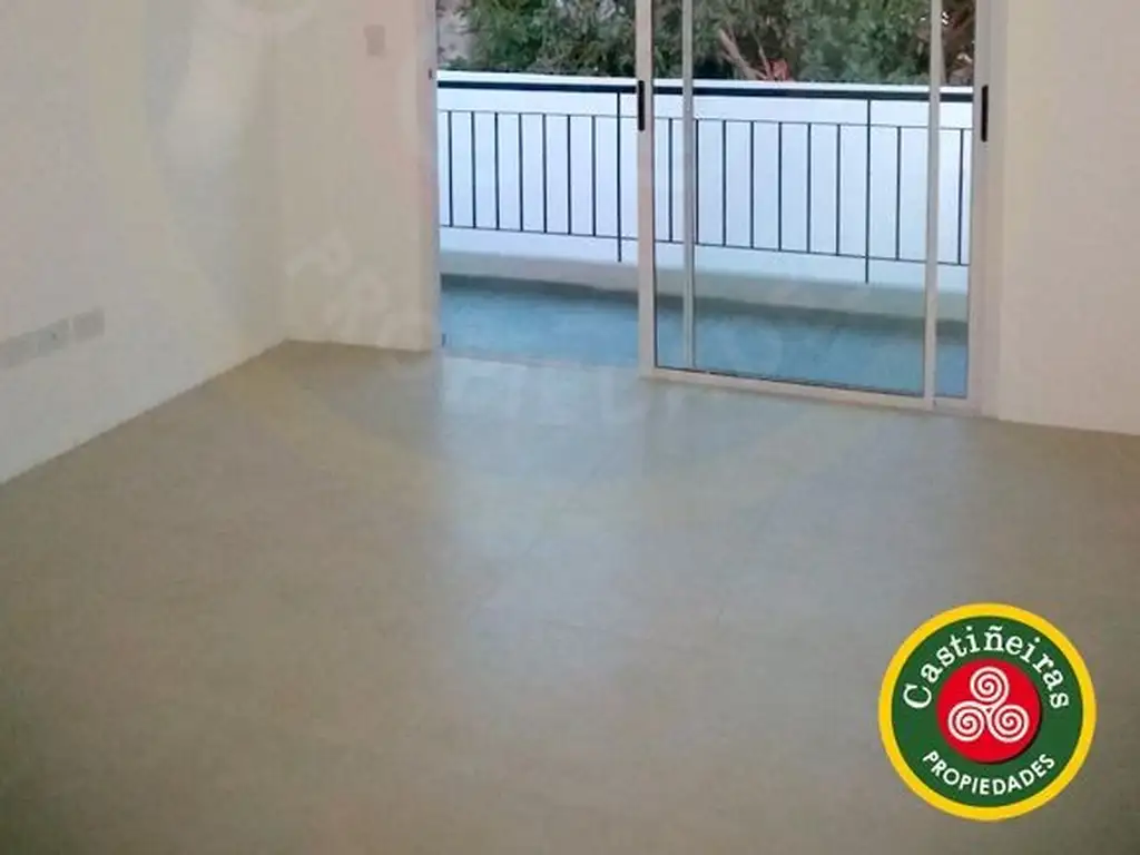 " EDIFICIO ZEUS " - Apto Profesional !!!!