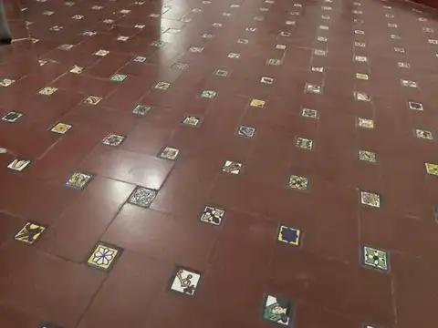 Casa 5 ambientes con 3 baños