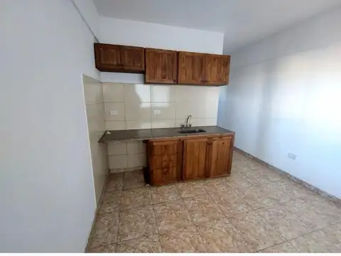 Departamento en Alquiler en Villa de Mayo, $ 600.000