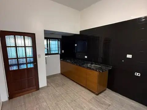 VENTA CASA 3 AMBIENTES RAMOS MEJIA