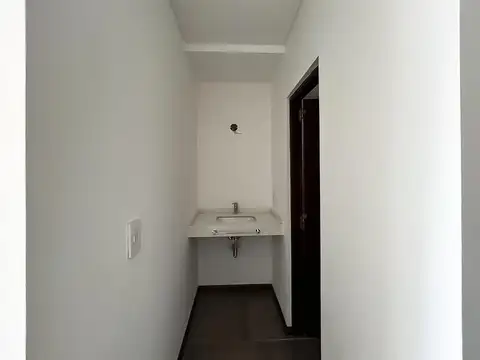 Departamento monoambiente en venta Echesortu con balcón. Entrega 2025