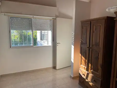 Departamento en Alquiler en Zarate, $ 500.000