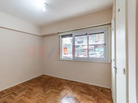 Venta 3 Ambientes  Almagro. Apto Prof - Patio