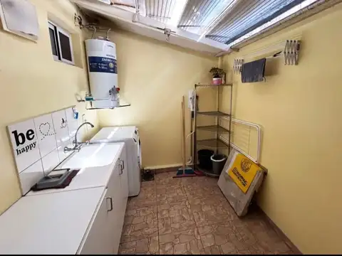 Depto Tipo Casa 2 ambientes con 1 baño