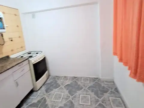 Casa 2 ambientes con 1 baño
