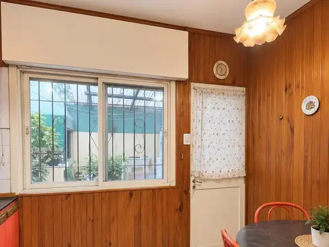 Depto Tipo Casa en Venta con 1 cocheras