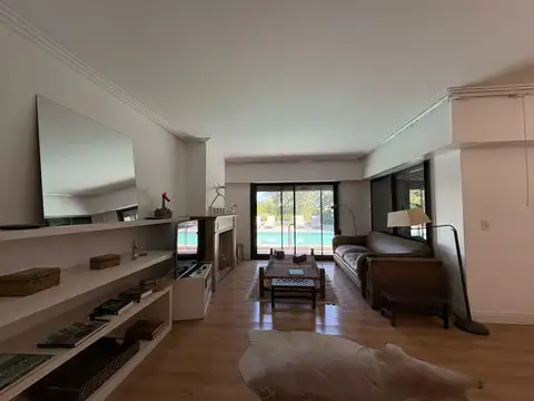 Casa / dúplex de 2 dormitorios en el Buenos Aires Golf