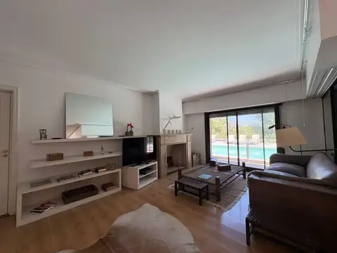 Casa / dúplex de 2 dormitorios en el Buenos Aires Golf