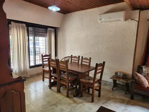 Casa en Venta en Castelar Norte, USD 122.000